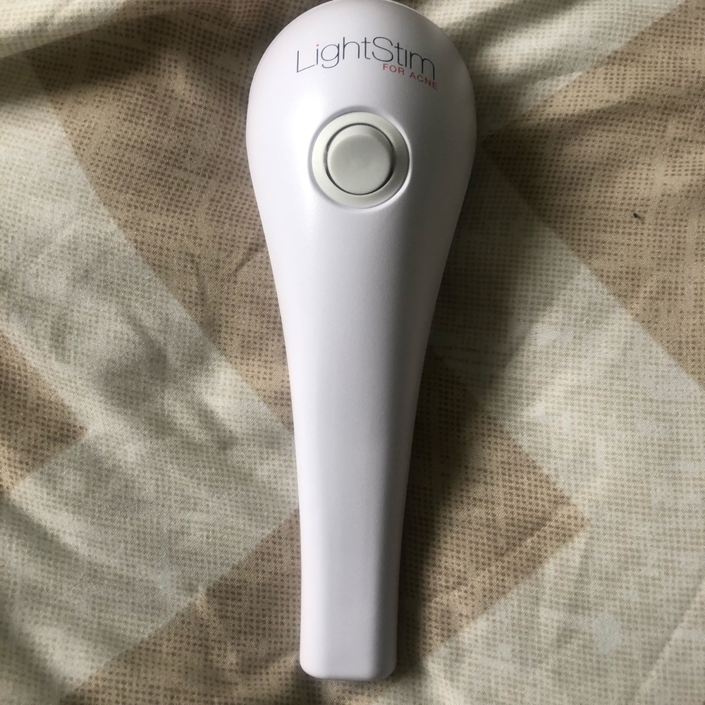 LightStim for Acne Skin Attention Kit blue red LED